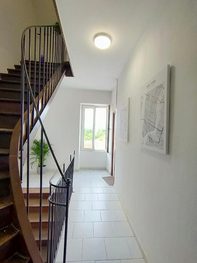 La Machine Sous Toit Apartamento Exterior foto